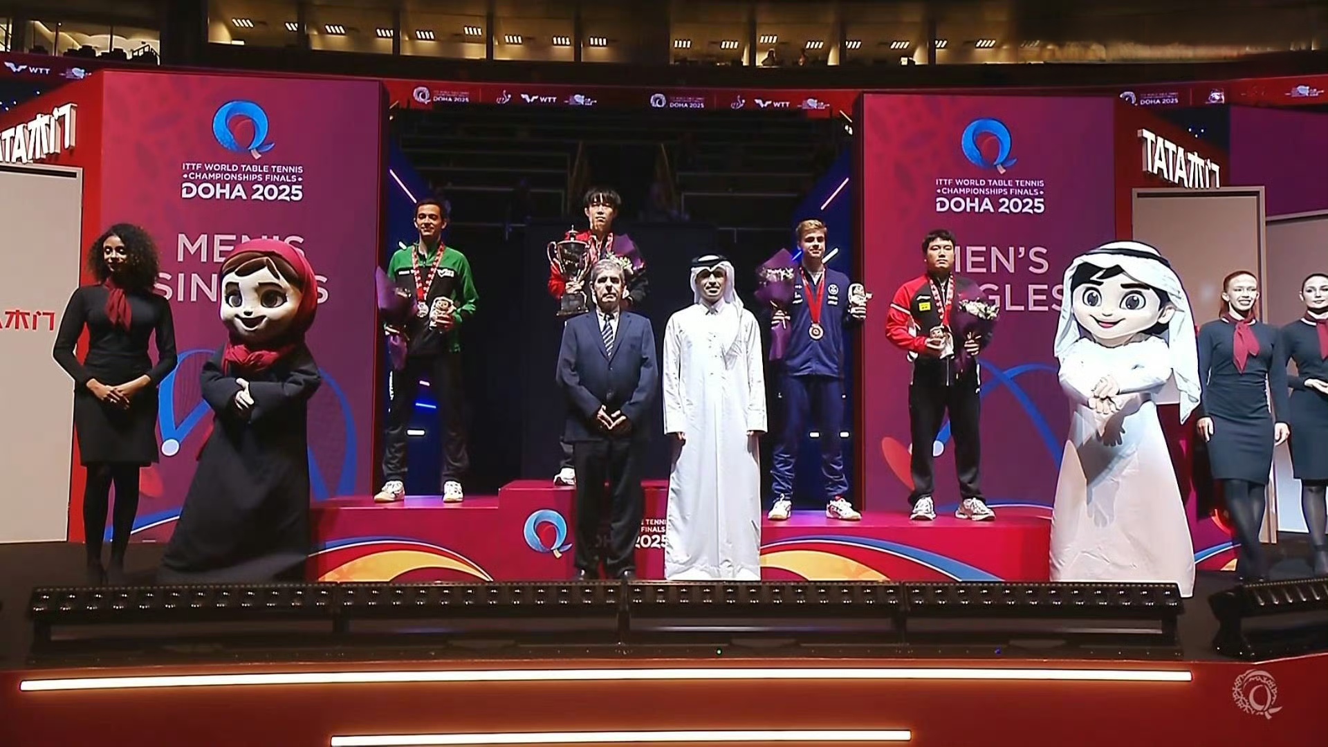 九游手游下载-包含赛地聚焦——亚冠集结日热度飙升，纽约尼克斯迎来里程碑，更衣室稳定，阵容厚度经受考验的词条